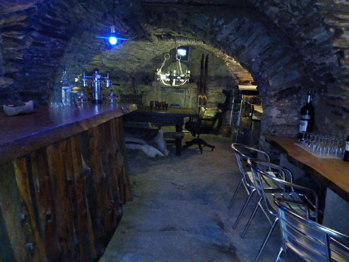 The Tavern Castelnau-Pégayrols Exterior foto